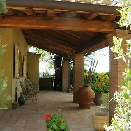 Holiday home Erbe Montescudaio